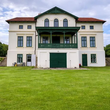 10-minute Walk To Balaton - Exclusive Castle Balatonakali