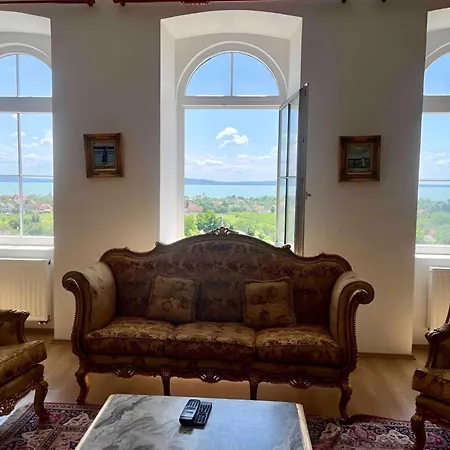 Vila 10-minute Walk To Balaton - Exclusive Castle