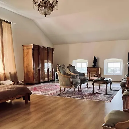 Vila 10-minute Walk To Balaton - Exclusive Castle